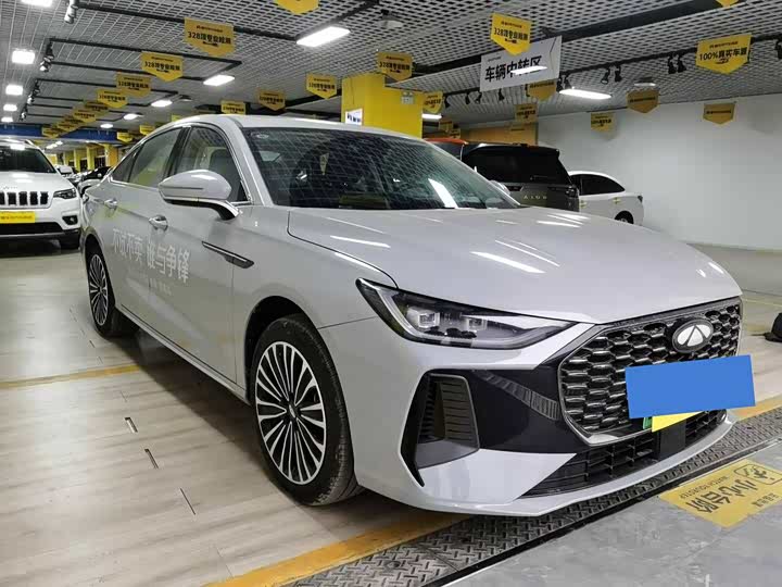 Фото 3 - Chery Fulwin A8L