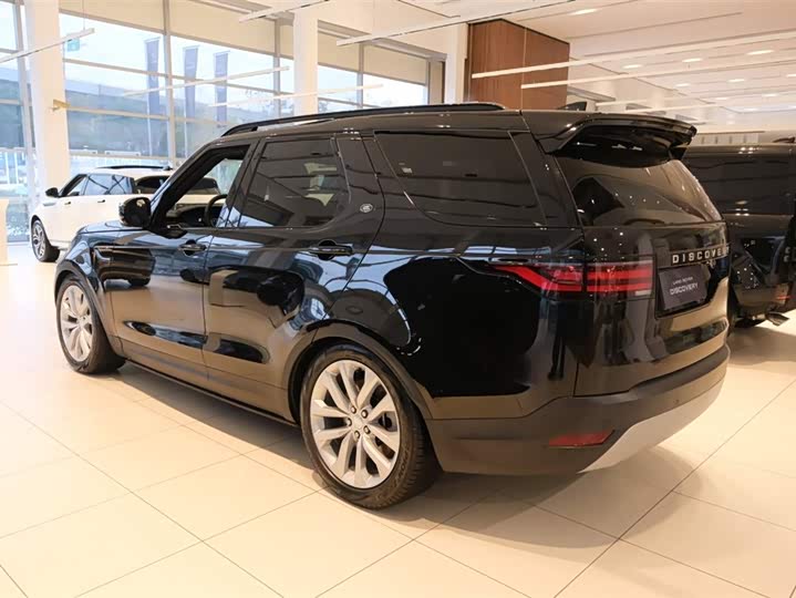 Фото 4 - Land Rover Discovery