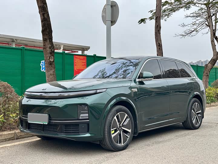 Фото 1 - LiXiang L7