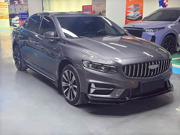 Фото 3 - Geely Preface