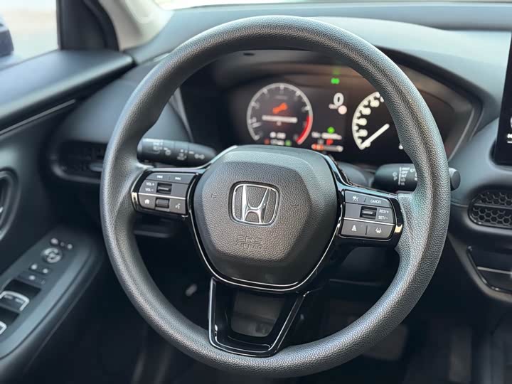 Фото 4 - Honda HR-V