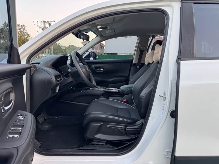 Фото 5 - Honda HR-V