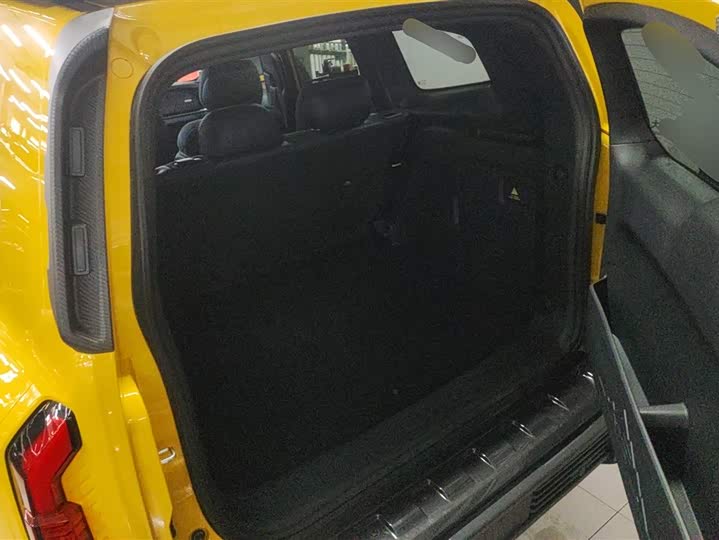 Фото 4 - Changan Deepal G318