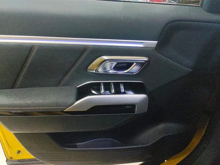 Фото 7 - Changan Deepal G318