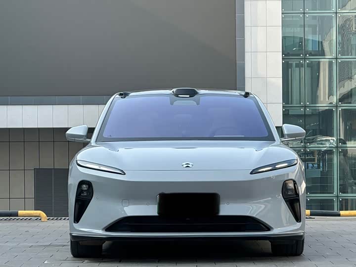 Фото 2 - Nio ET5T