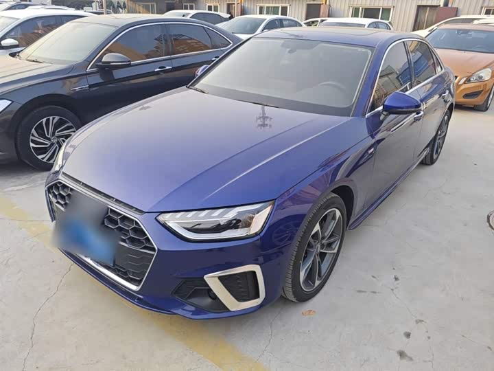 Фото 1 - Audi A4L