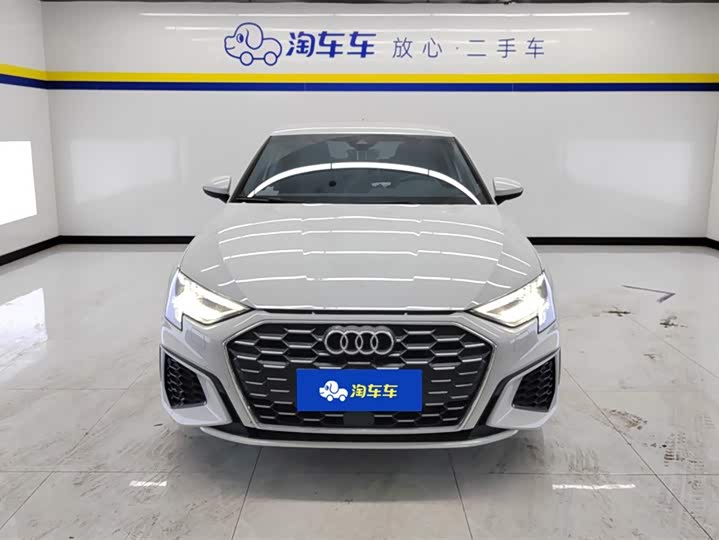 Фото 2 - Audi A3