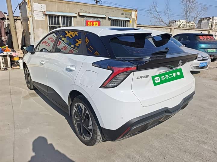 Фото 5 - MG Motor 4 EV