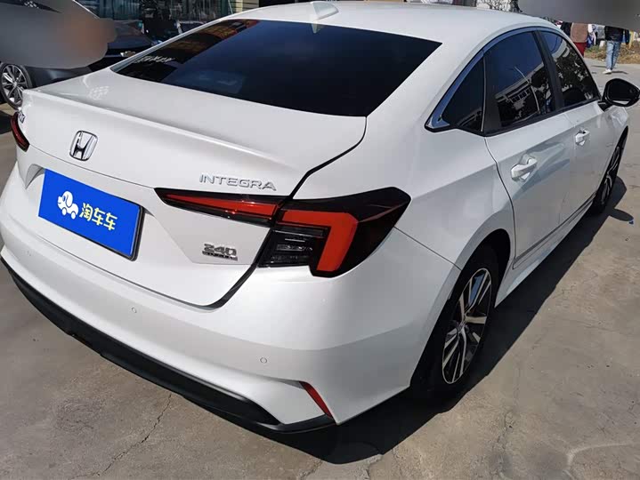 Фото 3 - Honda Integra