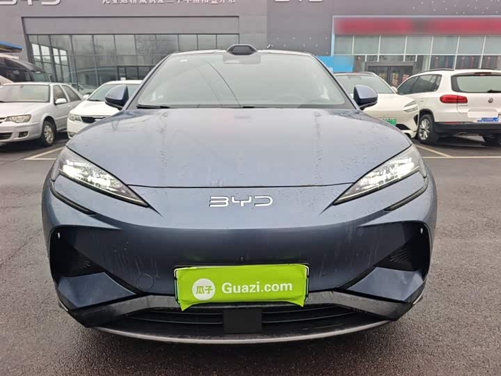 Фото 3 - BYD Sea Lion 07 EV