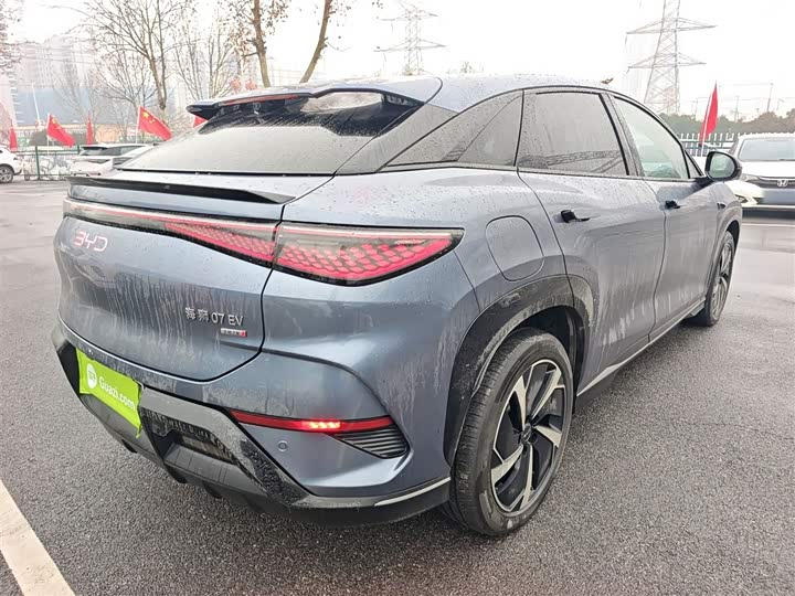 Фото 7 - BYD Sea Lion 07 EV