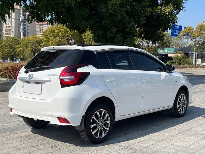 Фото 7 - Toyota Vios FS