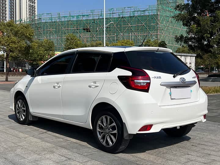 Фото 9 - Toyota Vios FS