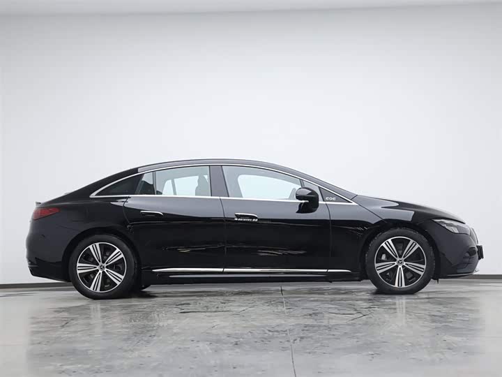 Фото 6 - Mercedes-Benz EQE