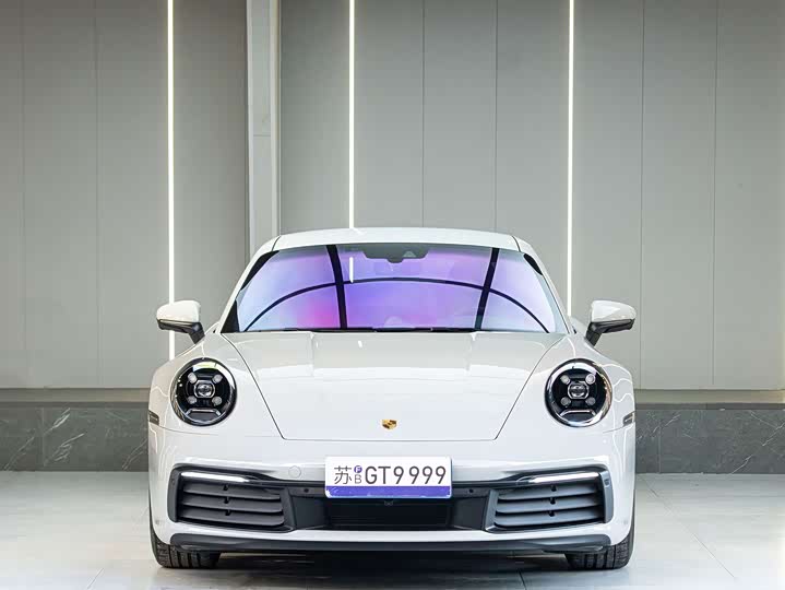 Фото 2 - Porsche 911