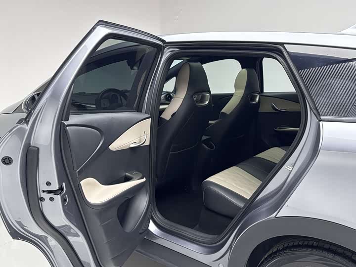 Фото 9 - BYD Dolphin