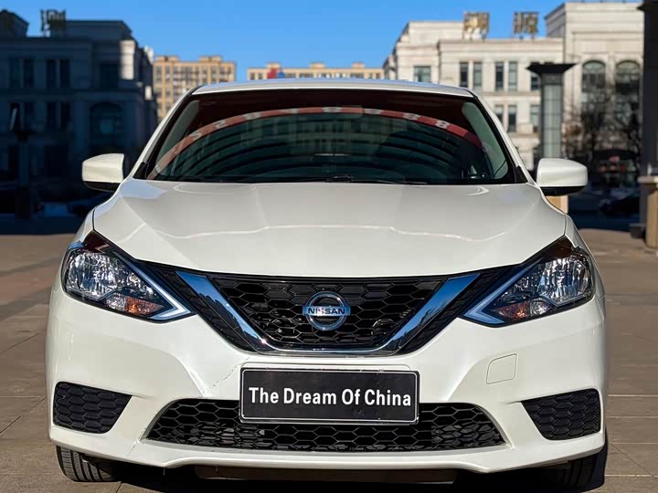 Фото 2 - Nissan Sylphy