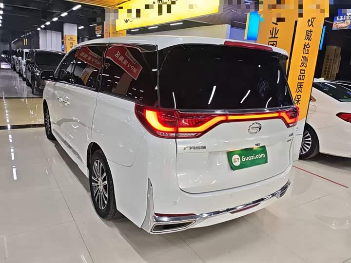 Фото 5 - GAC Trumpchi M8