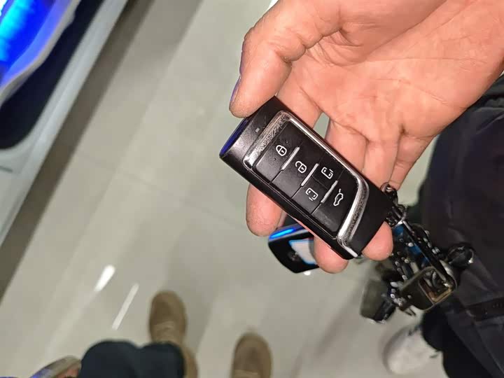 Фото 9 - GAC Trumpchi M8