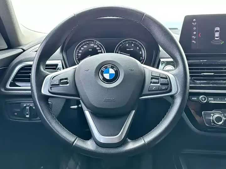 Фото 4 - BMW 1 Series