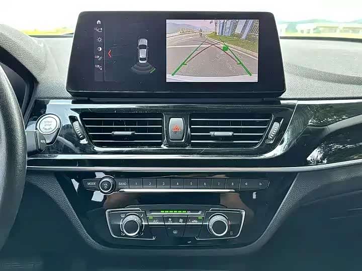 Фото 6 - BMW 1 Series