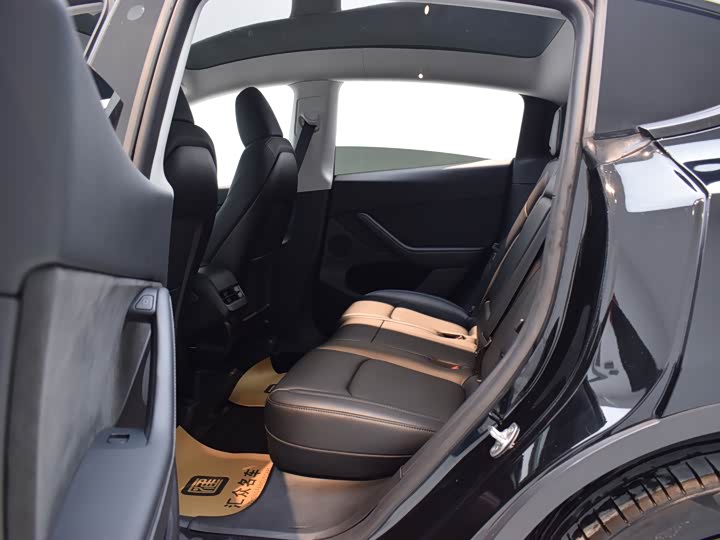 Фото 5 - Tesla Model Y