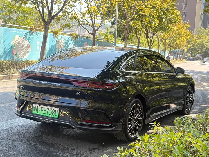 Фото 8 - BYD Han