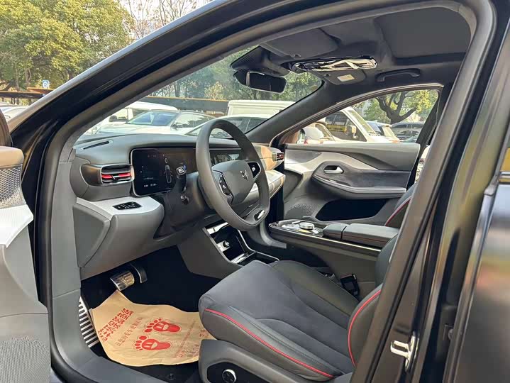 Фото 8 - BAIC Arcfox Alpha S