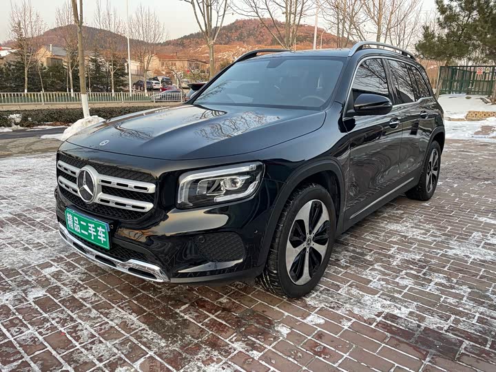 Фото 1 - Mercedes-Benz GLB-Class