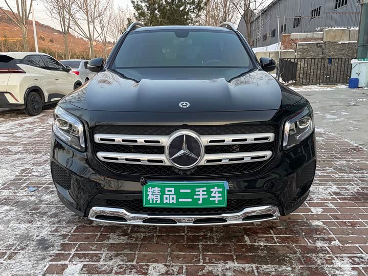 Фото 2 - Mercedes-Benz GLB-Class