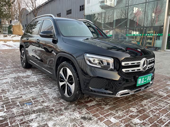 Фото 3 - Mercedes-Benz GLB-Class
