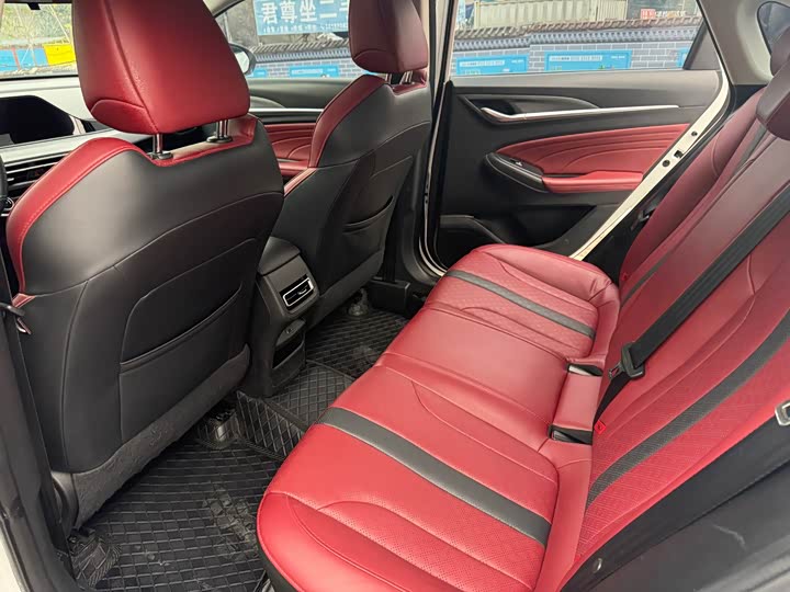 Фото 8 - Changan Eado Plus