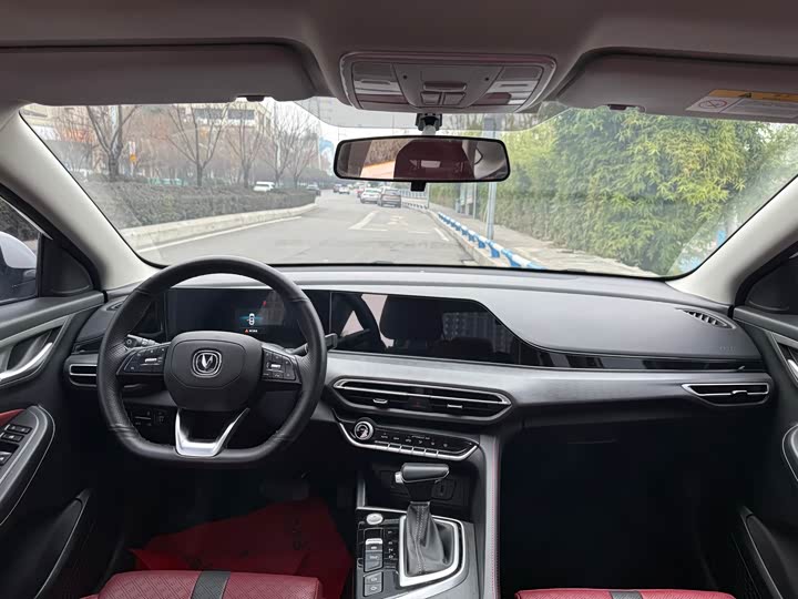 Фото 9 - Changan Eado Plus