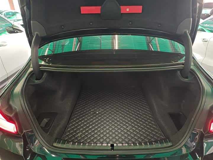 Фото 9 - BMW 5 Series