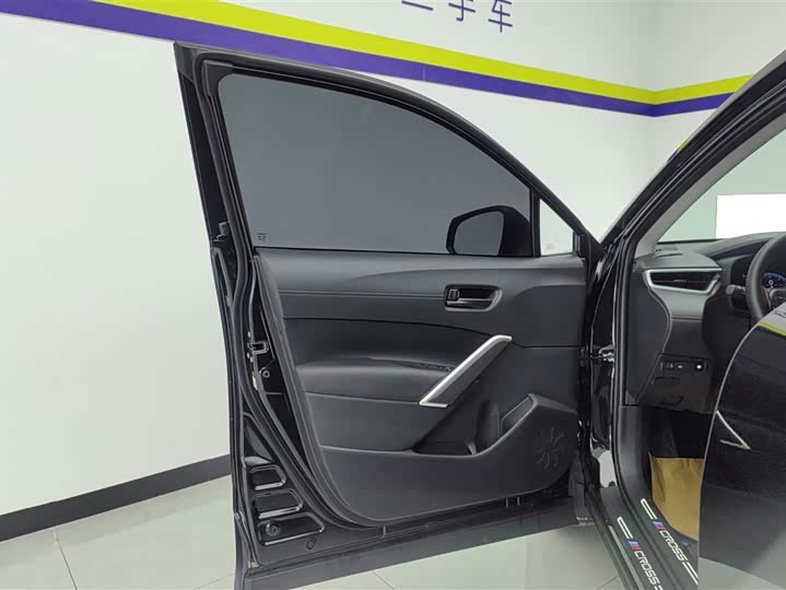 Фото 7 - Toyota Corolla Cross