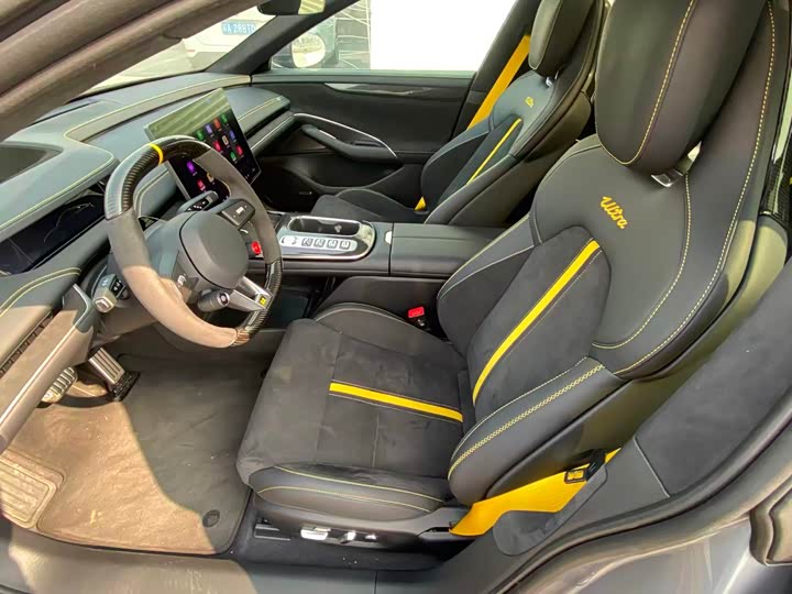 Фото 7 - Xiaomi SU7 Ultra