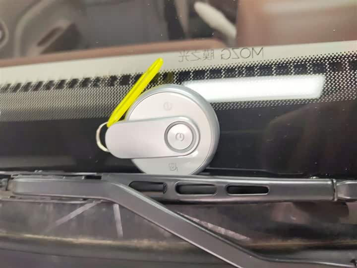 Фото 9 - Bestune Pony