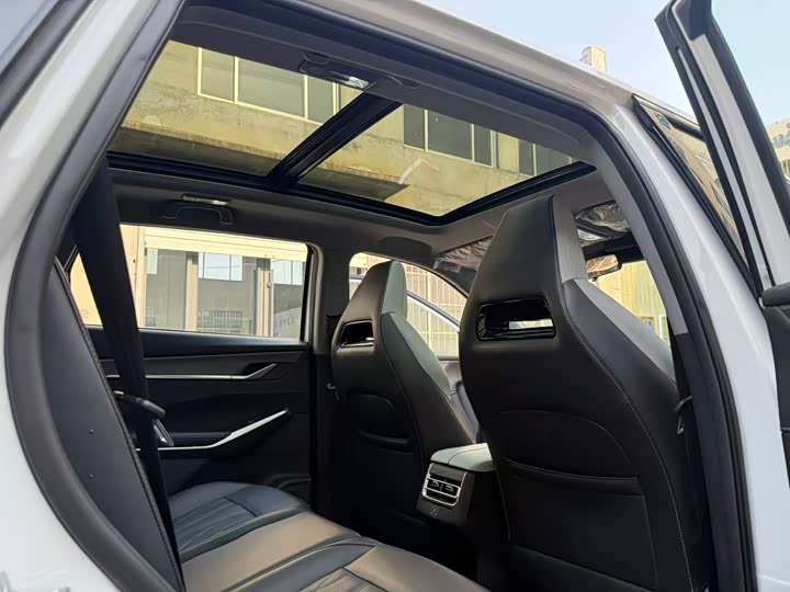 Фото 6 - Changan CS75 Plus