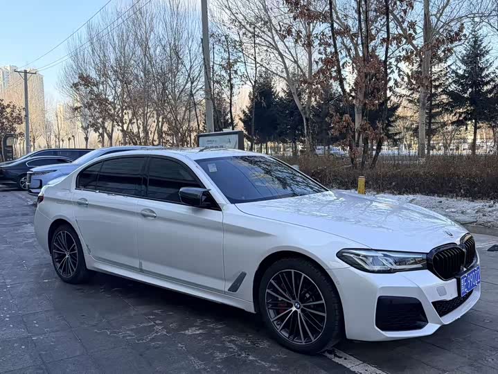 Фото 4 - BMW 5 Series