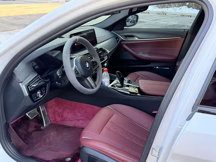 Фото 6 - BMW 5 Series