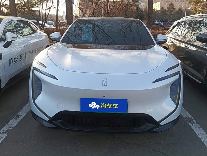 Фото 2 - Avatr 07