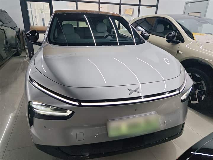 Фото 3 - XPeng G7