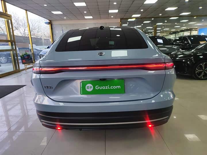 Фото 6 - Nio EC6