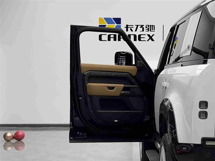 Фото 5 - Land Rover Defender