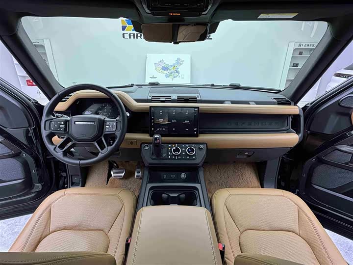 Фото 9 - Land Rover Defender