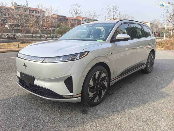 Фото 1 - Dongfeng Yipai eπ 008