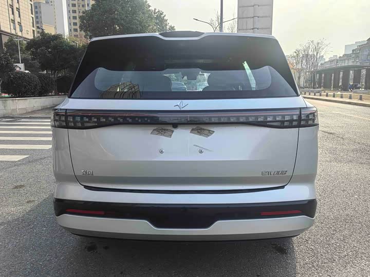 Фото 8 - Dongfeng Yipai eπ 008