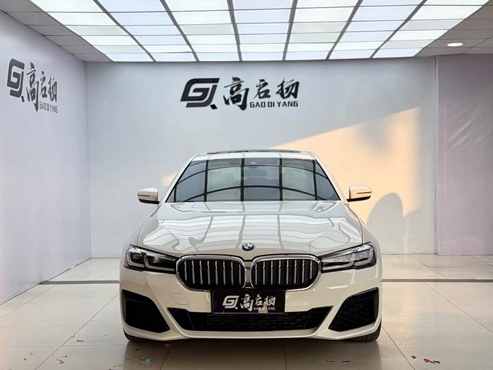 Фото 2 - BMW 5 Series