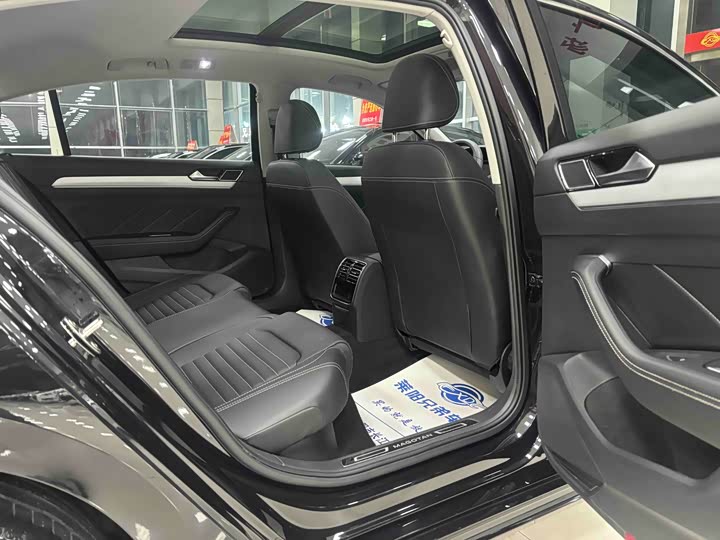 Фото 9 - Volkswagen Magotan