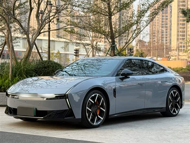 Фото 3 - XPeng P7